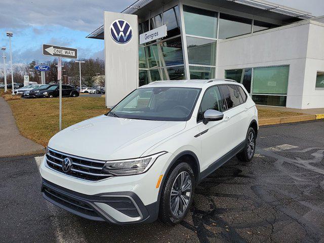 new 2024 Volkswagen Tiguan car, priced at $32,613