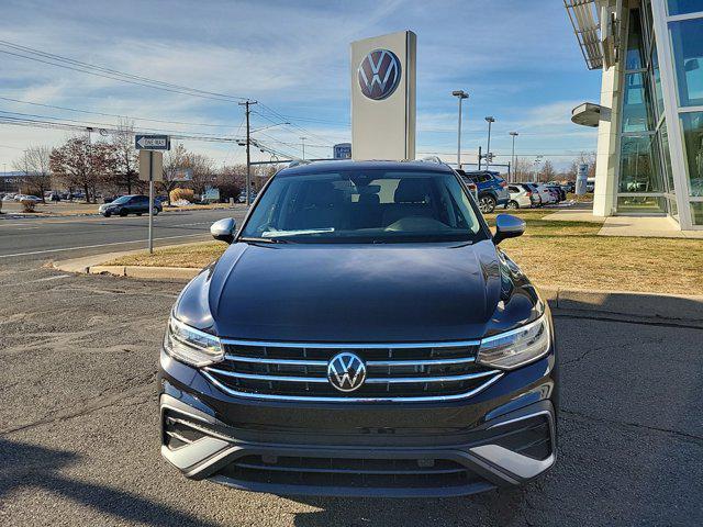 new 2024 Volkswagen Tiguan car, priced at $33,747