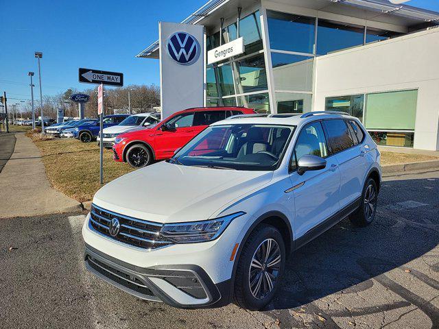 new 2024 Volkswagen Tiguan car, priced at $33,747