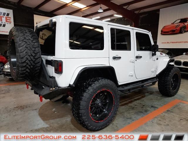 used 2015 Jeep Wrangler Unlimited car, priced at $27,884