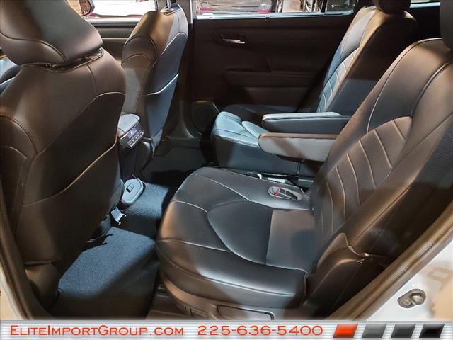 used 2020 Toyota Highlander car, priced at $33,887