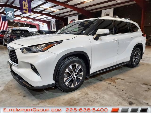 used 2020 Toyota Highlander car, priced at $33,887