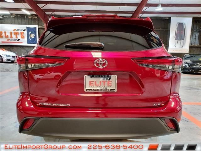 used 2021 Toyota Highlander car, priced at $36,772