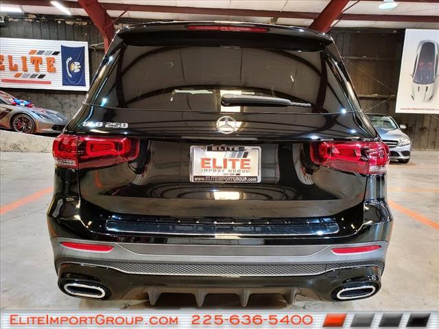used 2021 Mercedes-Benz GLB 250 car, priced at $24,772