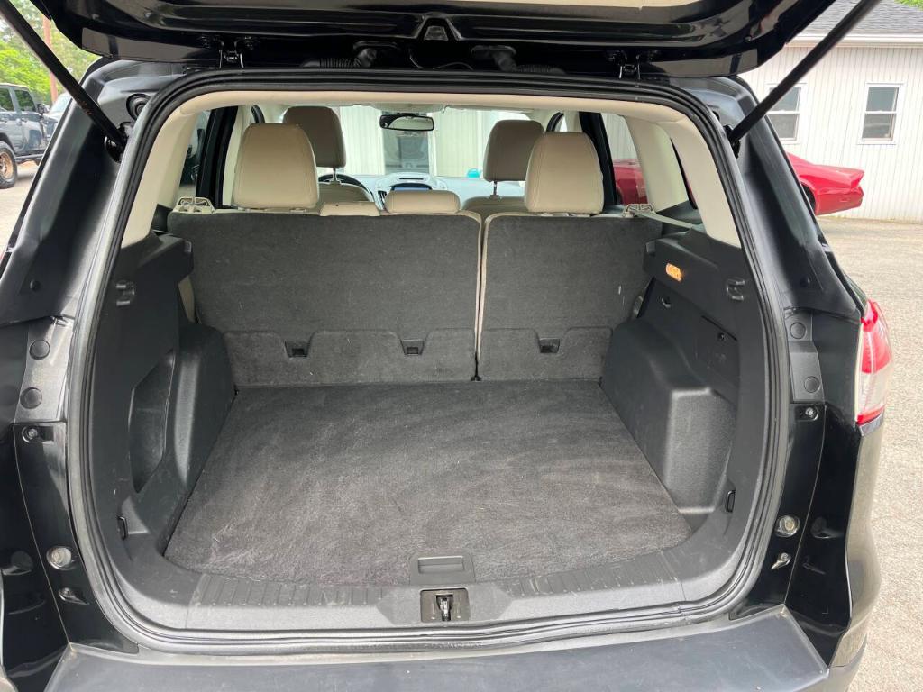 used 2013 Ford Escape car, priced at $5,995