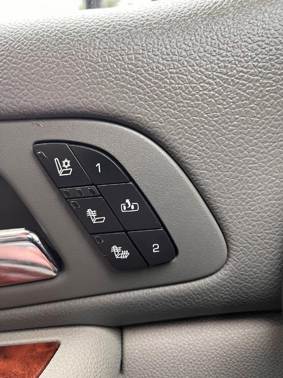 used 2009 Chevrolet Suburban car, priced at $5,995