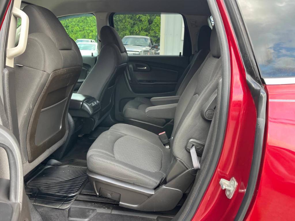 used 2011 Chevrolet Traverse car, priced at $6,995