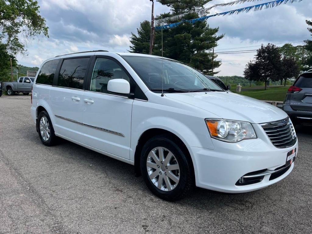 used 2014 Chrysler Town & Country car, priced at $4,995