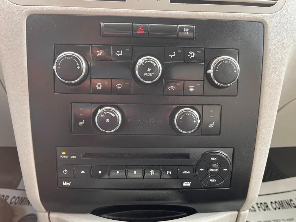used 2010 Volkswagen Routan car, priced at $4,995