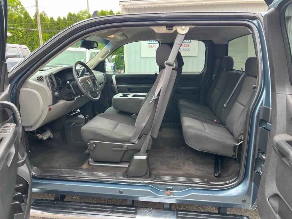 used 2011 Chevrolet Silverado 1500 car, priced at $10,995
