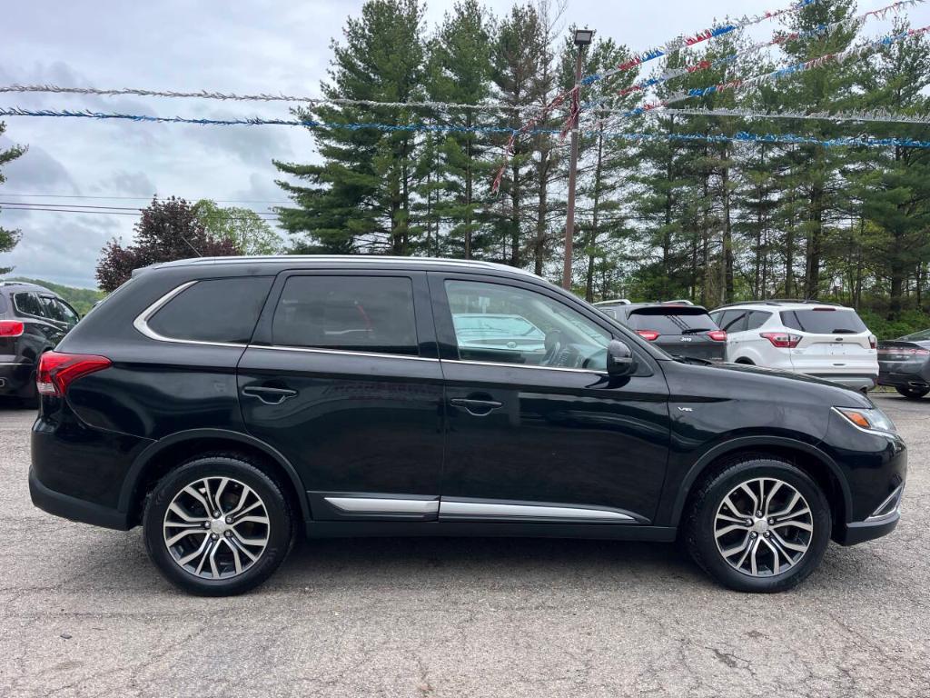 used 2016 Mitsubishi Outlander car, priced at $9,995