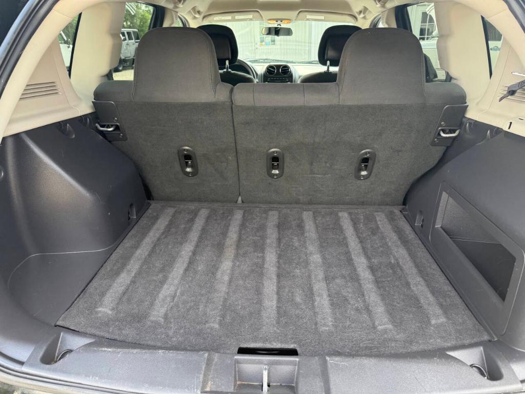 used 2014 Jeep Compass car, priced at $7,995