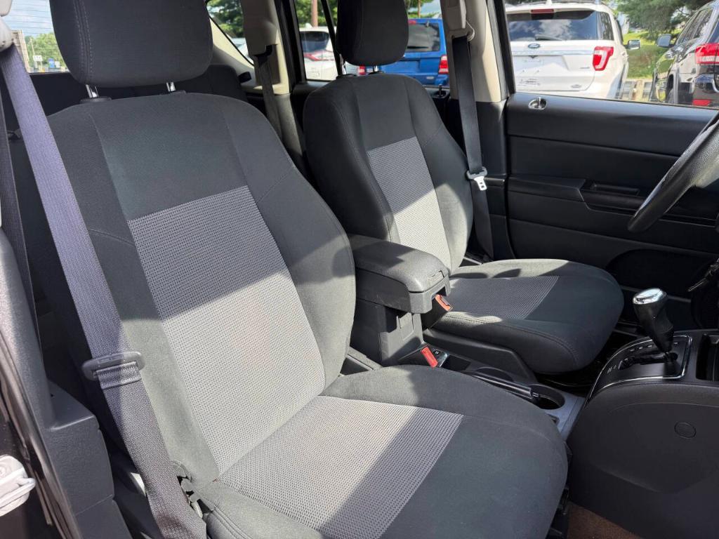 used 2014 Jeep Compass car, priced at $7,995
