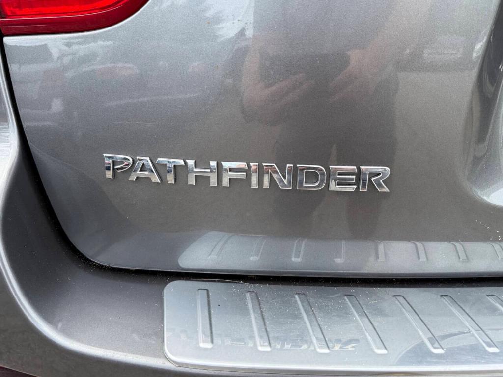 used 2018 Nissan Pathfinder car, priced at $8,995