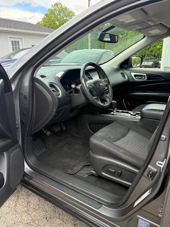 used 2018 Nissan Pathfinder car, priced at $8,995