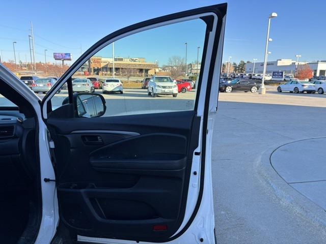 used 2023 Honda Passport car, priced at $37,591