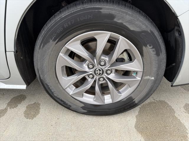 used 2022 Toyota Sienna car, priced at $38,971