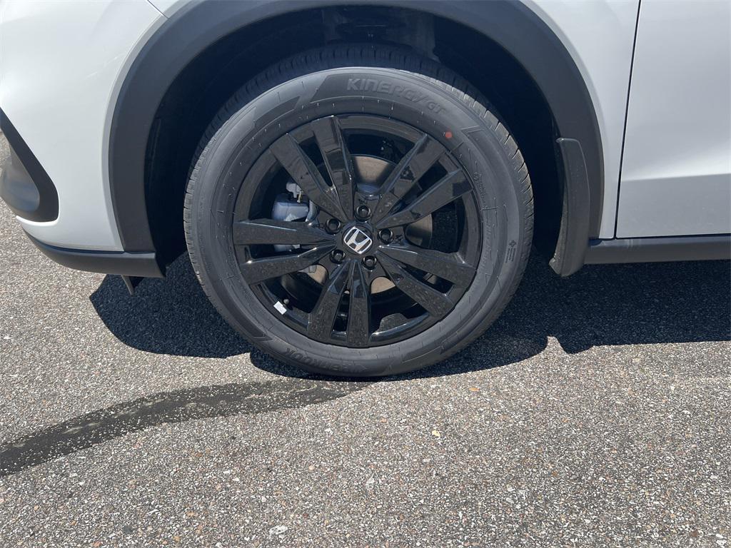 new 2026 Honda HR-V car, priced at $31,405