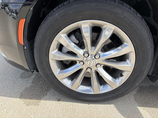 used 2019 Chrysler 300 car, priced at $15,900