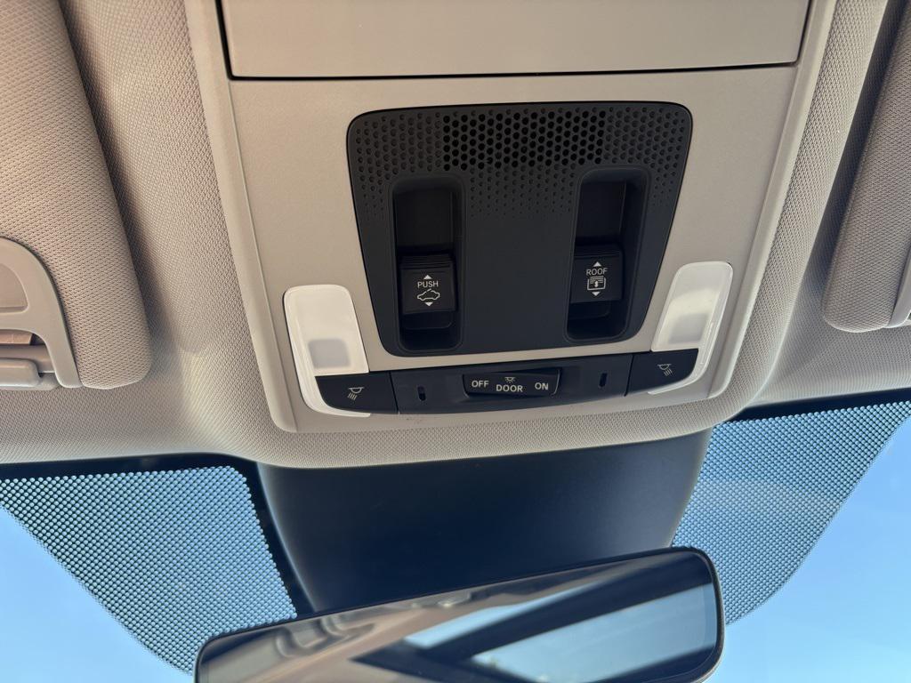 used 2025 Honda Pilot car, priced at $51,991