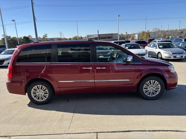 used 2015 Chrysler Town & Country car, priced at $13,300