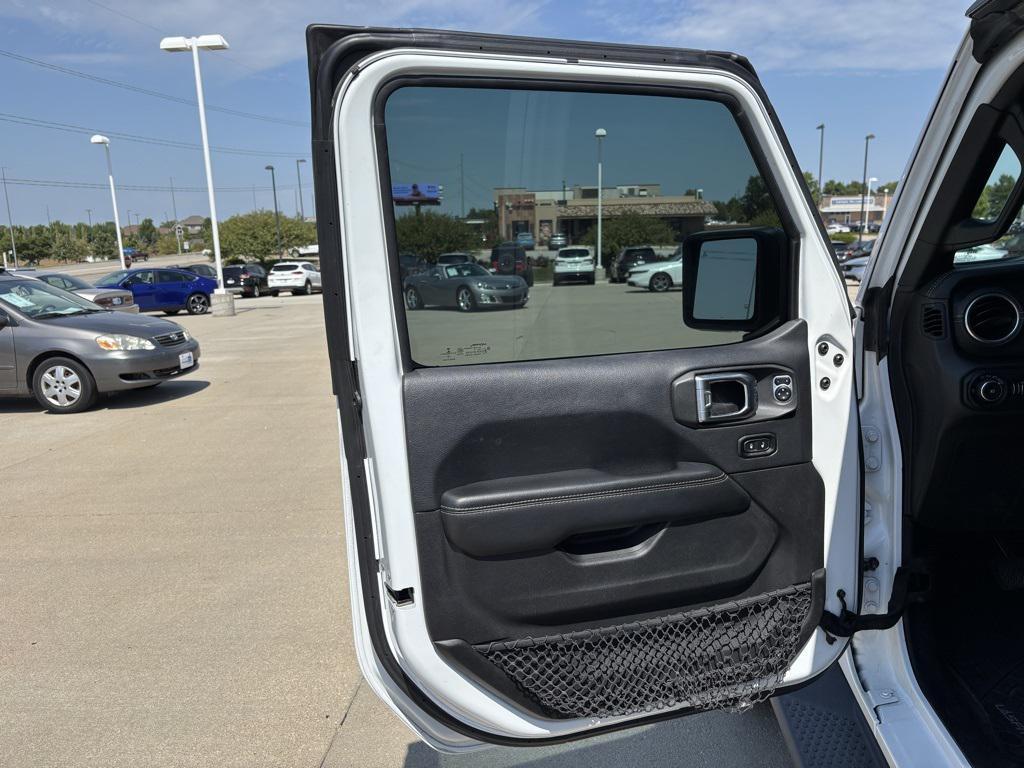 used 2019 Jeep Wrangler Unlimited car, priced at $27,431