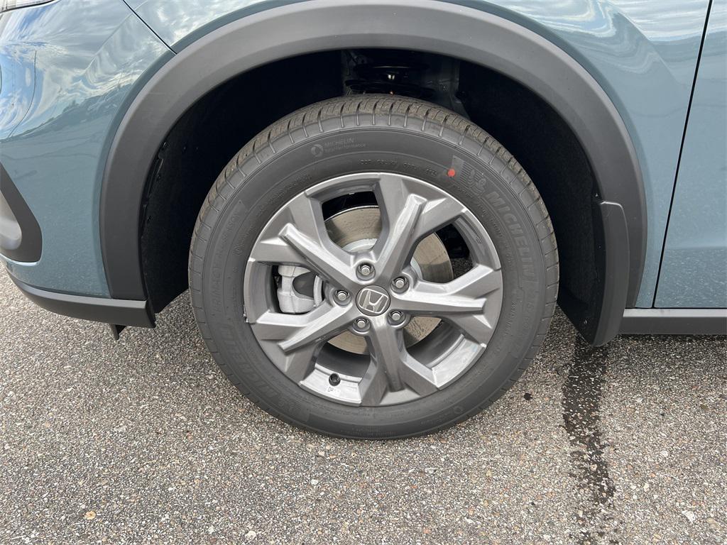 new 2026 Honda HR-V car, priced at $29,605