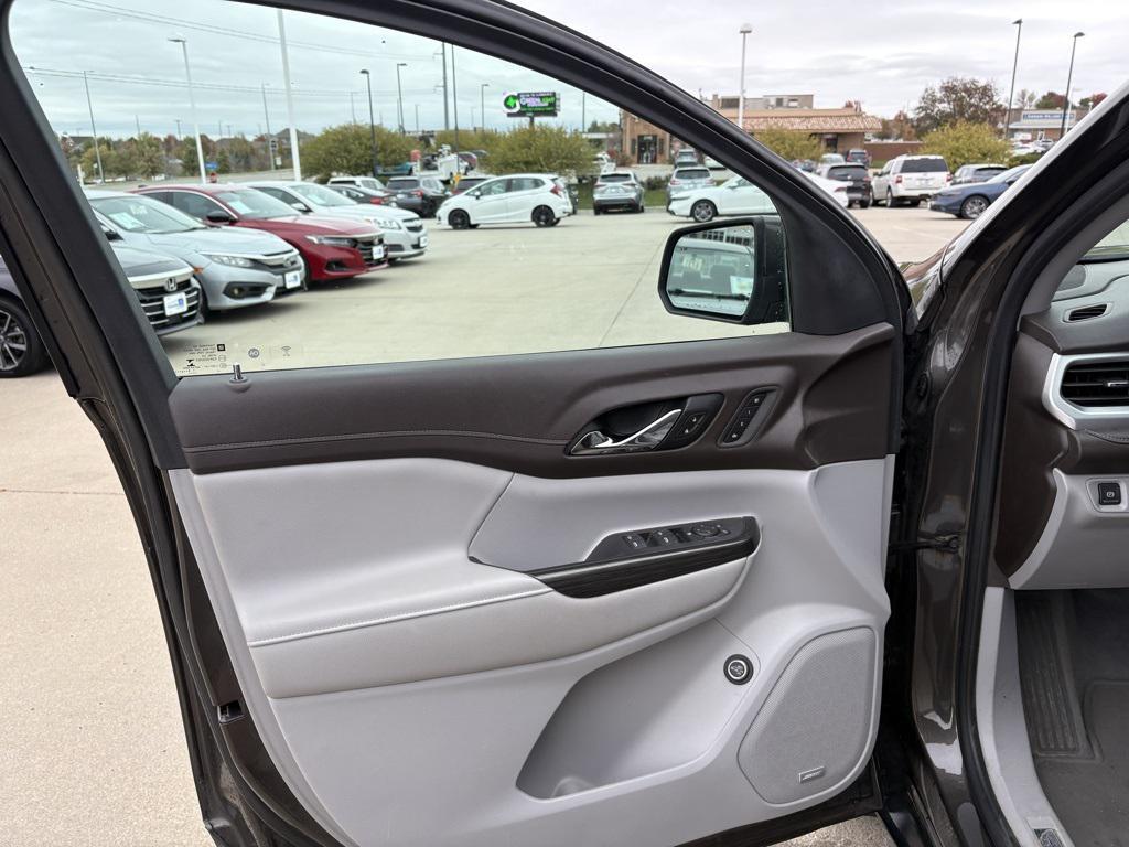 used 2019 GMC Acadia car, priced at $22,771