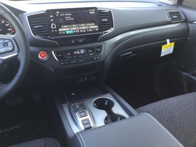 new 2025 Honda Ridgeline car, priced at $43,955