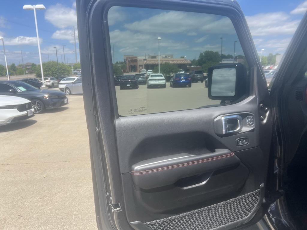 used 2022 Jeep Wrangler Unlimited car, priced at $41,331