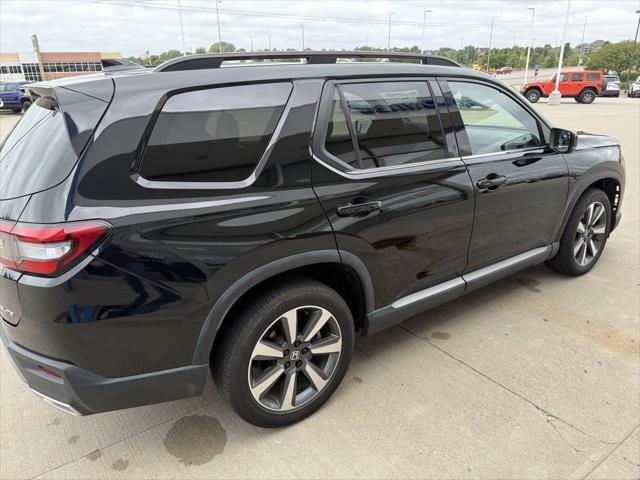 used 2023 Honda Pilot car, priced at $48,991