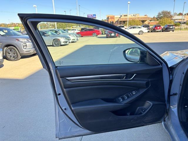 used 2022 Honda Accord Hybrid car, priced at $29,991