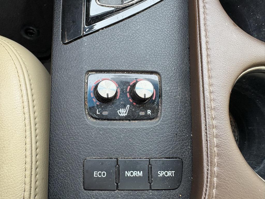 used 2015 Toyota Avalon car, priced at $12,400