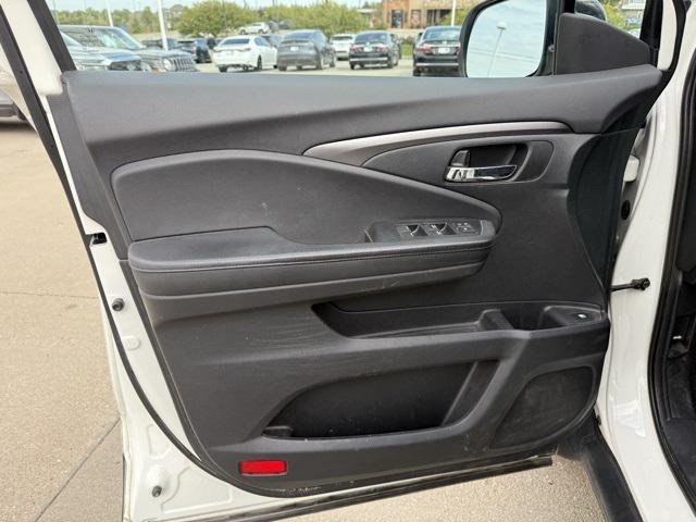 used 2019 Honda Pilot car, priced at $20,971