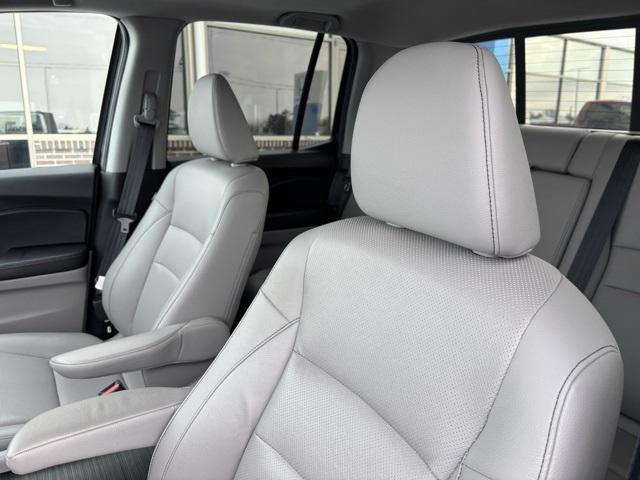 used 2023 Honda Ridgeline car, priced at $35,591