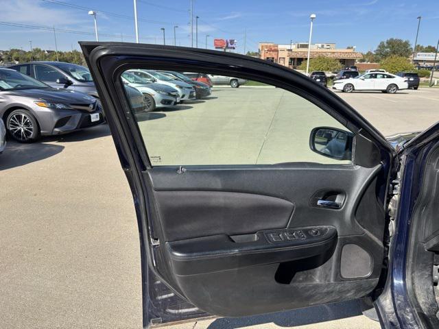 used 2014 Chrysler 200 car, priced at $6,700