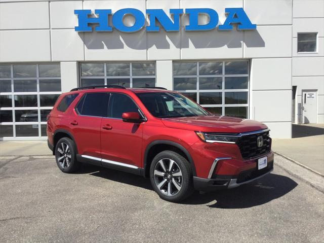 new 2025 Honda Pilot car, priced at $51,450