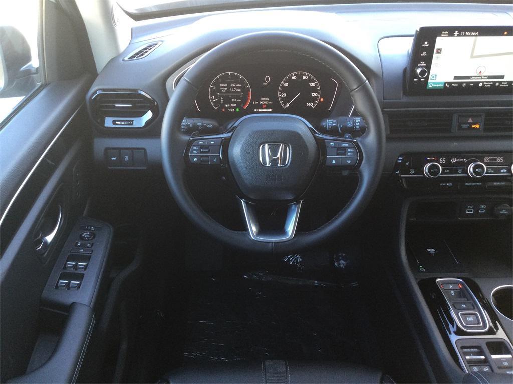 new 2025 Honda Pilot car, priced at $51,505