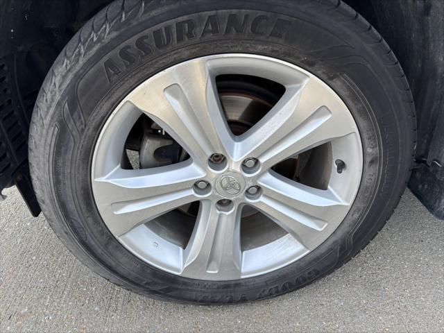 used 2008 Toyota Highlander car, priced at $9,300