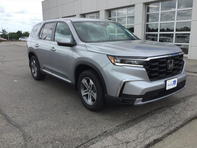 new 2025 Honda Pilot car, priced at $47,050