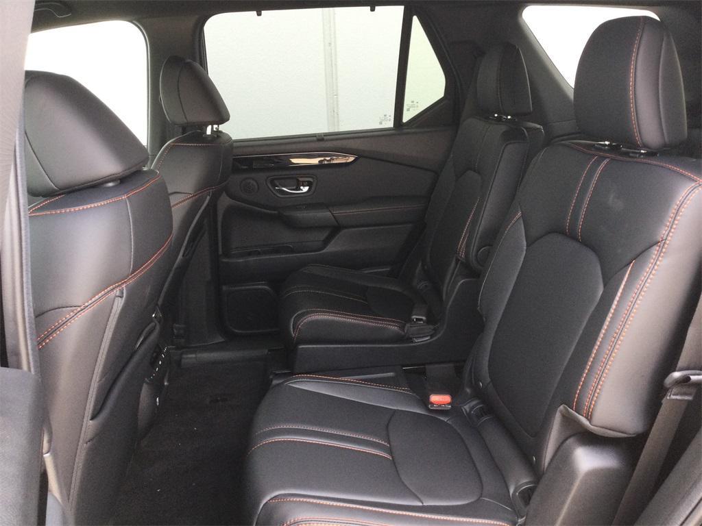 new 2025 Honda Pilot car, priced at $51,375