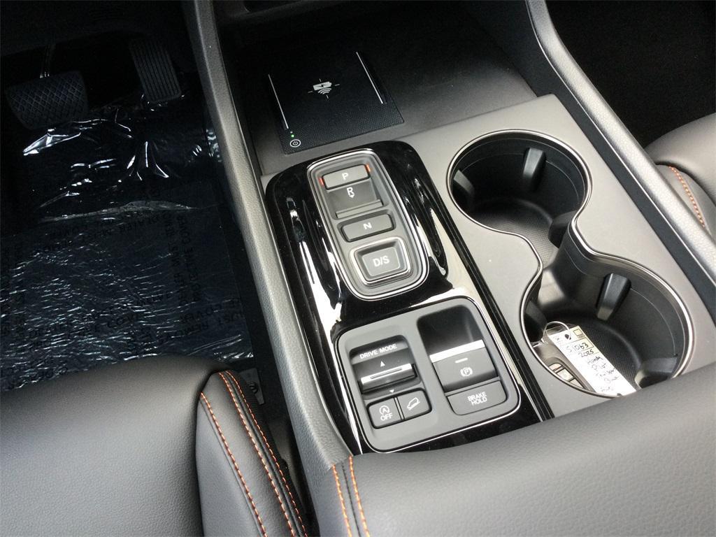 new 2025 Honda Pilot car, priced at $51,375