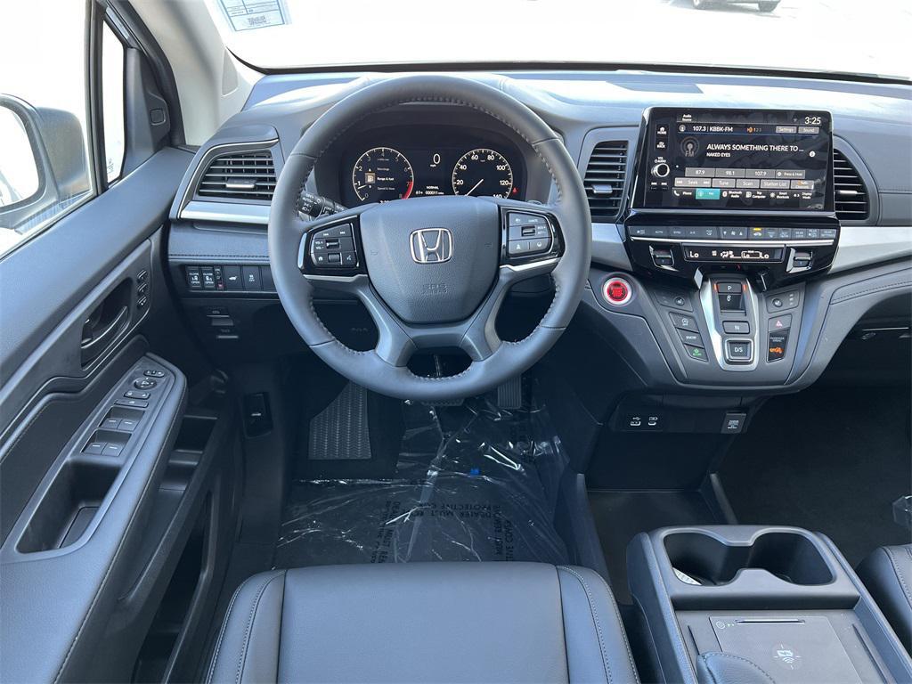 new 2026 Honda Odyssey car, priced at $45,320