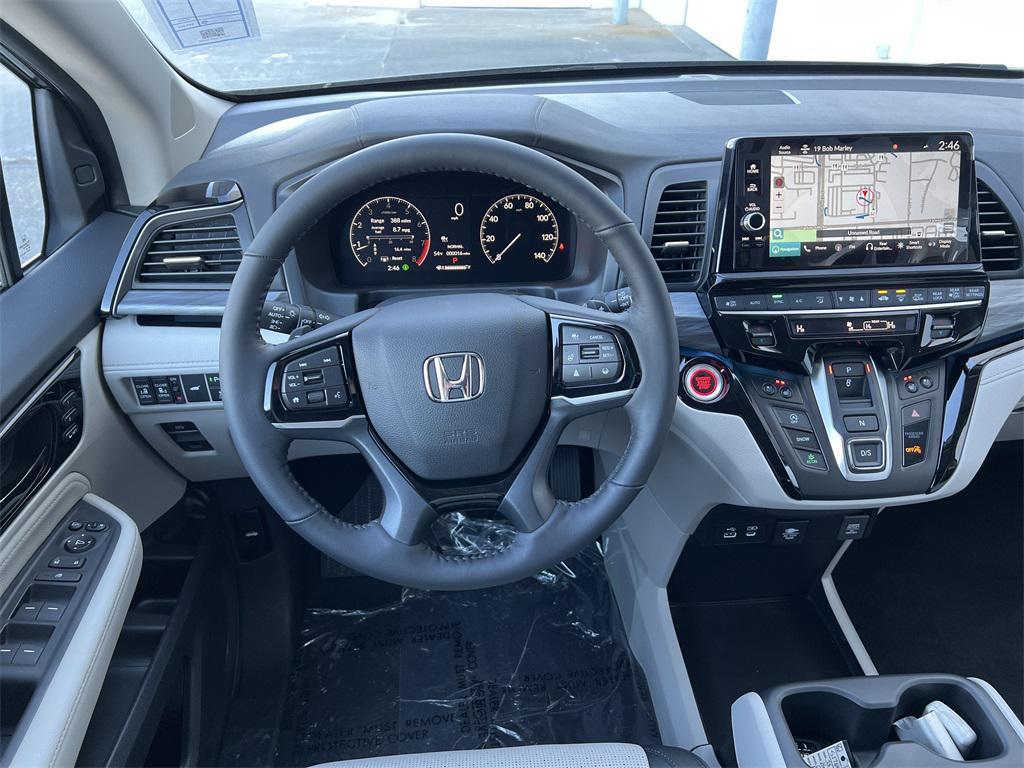 new 2026 Honda Odyssey car, priced at $54,335