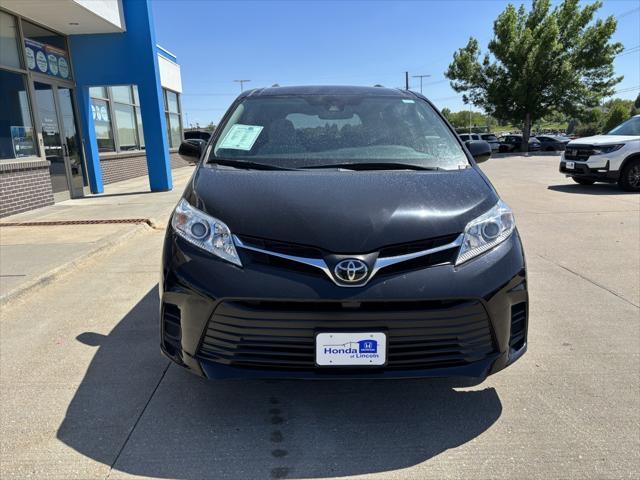used 2018 Toyota Sienna car, priced at $40,371