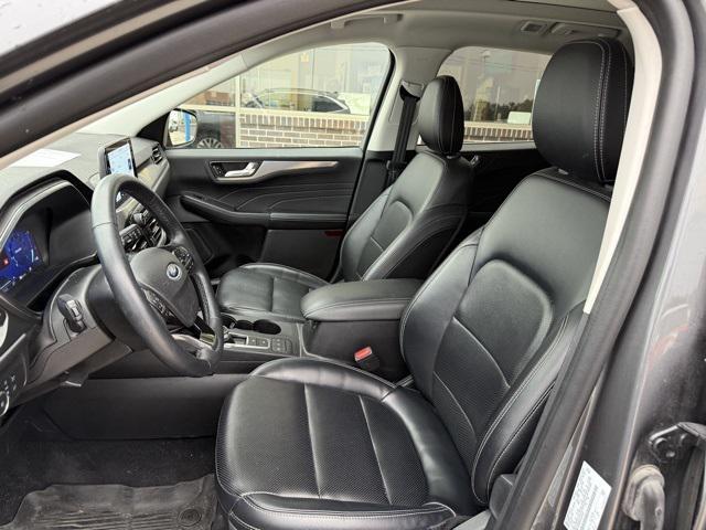 used 2022 Ford Escape car, priced at $24,971