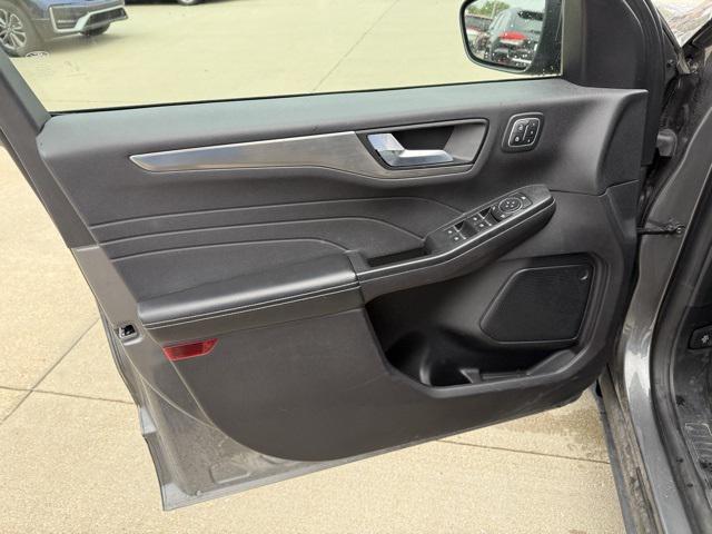 used 2022 Ford Escape car, priced at $24,971