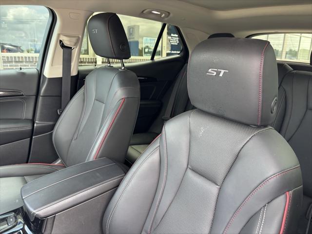 used 2023 Buick Envision car, priced at $31,891