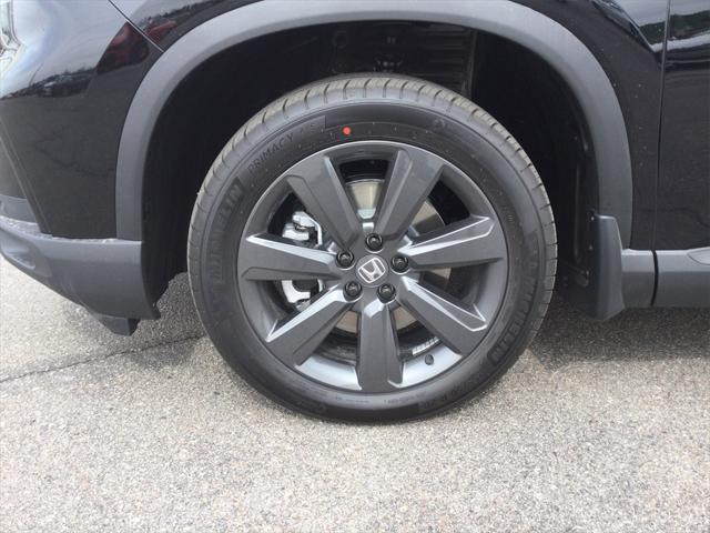 new 2025 Honda Pilot car, priced at $43,750