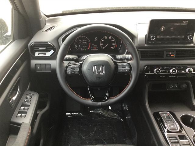 new 2025 Honda Pilot car, priced at $43,750